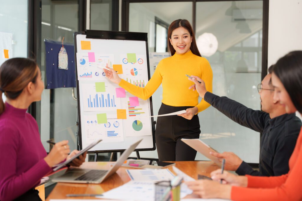 Photo d'une Présentation d'analyse financière et stratégie comptable en entreprise.